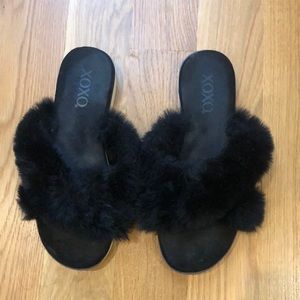 XOXO fuzzy black slide sandal size 7.5